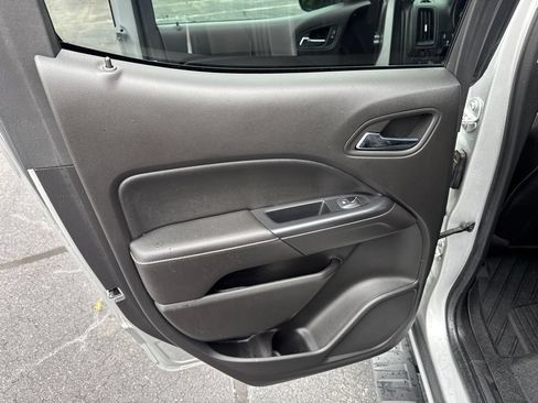 Used 2018 GMC Canyon SLT w/ Driver Alert Package AWD/4WD image 38