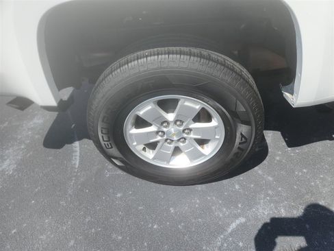 Used 2015 Chevrolet Colorado W/T w/ WT Convenience Package image 26