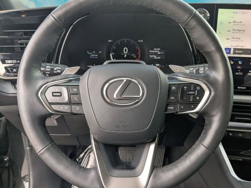 Certified 2025 Lexus TX 350 AWD w/ Technology Package image 9