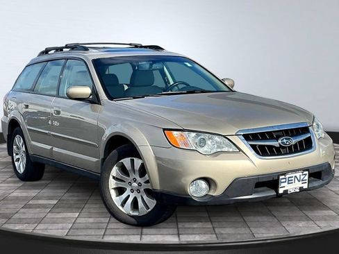 Used 2008 Subaru Outback 2.5i Limited L.L. Bean AWD/4WD image 3