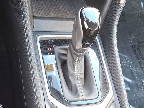 Used 2020 Subaru Forester Limited w/ Popular Package #3 image 16