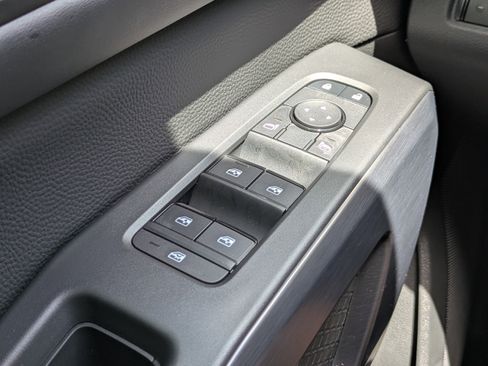 New 2026 Nissan Pathfinder Rock Creek AWD/4WD image 28