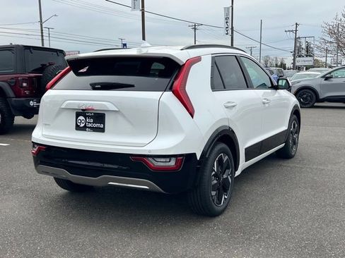 New 2026 Kia Niro Wave FWD image 9