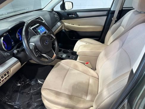 Used 2019 Subaru Outback 2.5i Premium AWD/4WD image 9