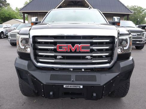 Used 2016 GMC Sierra 2500 SLT w/ All-Terrain HD Package AWD/4WD image 2