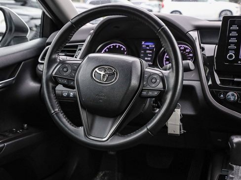 Used 2023 Toyota Camry SE image 15