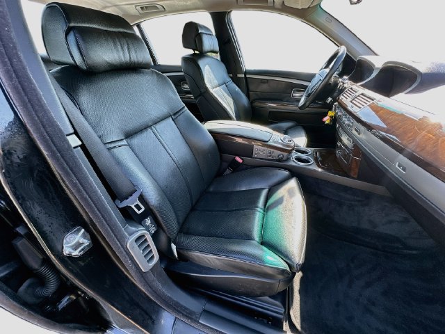 Used 2008 BMW 750Li RWD image 28