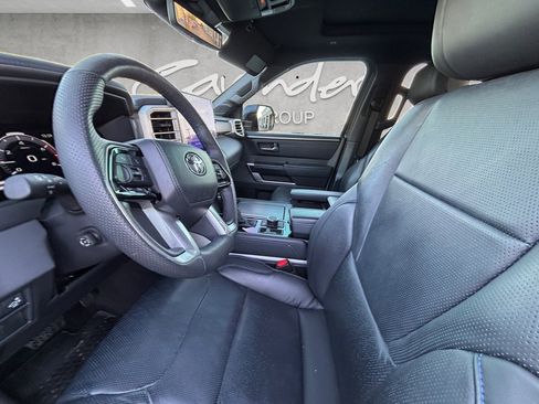 Used 2025 Toyota Tundra Platinum image 23