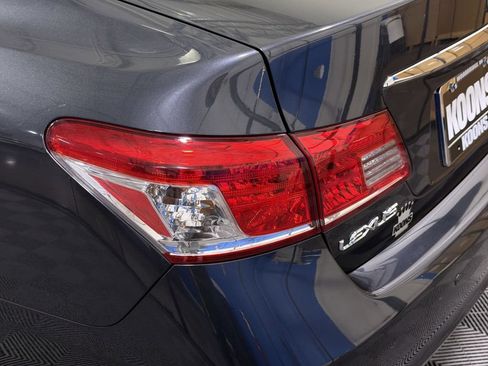 Used 2010 Lexus ES 350 FWD image 17