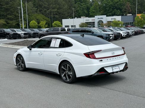 Used 2023 Hyundai Sonata SEL Plus w/ Cargo Package FWD image 3