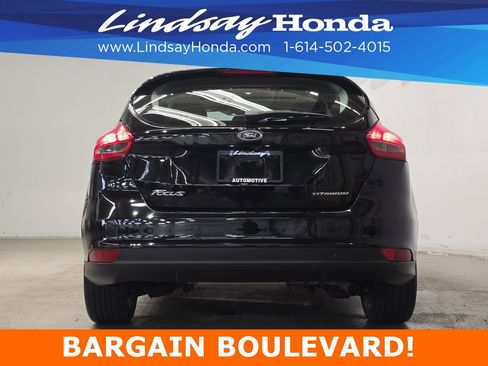 Used 2018 Ford Focus Titanium image 5