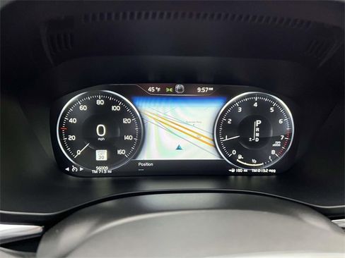 Used 2019 Volvo XC60 T6 R-Design w/ Protection Package image 27