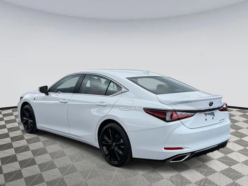 New 2025 Lexus ES 350 Premium image 4