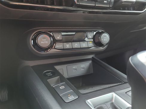 New 2026 Nissan Kicks SV image 17