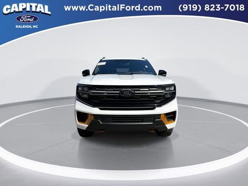Certified 2025 Ford Expedition Tremor image 3