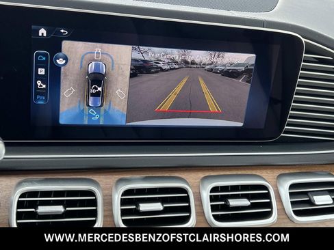 New 2026 Mercedes-Benz GLS 450 4MATIC image 28