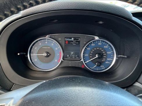 Used 2015 Subaru Crosstrek 2.0i Limited AWD/4WD image 12