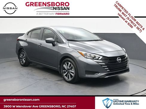 Used 2025 Nissan Versa SV w/ Trunk Package FWD image 1