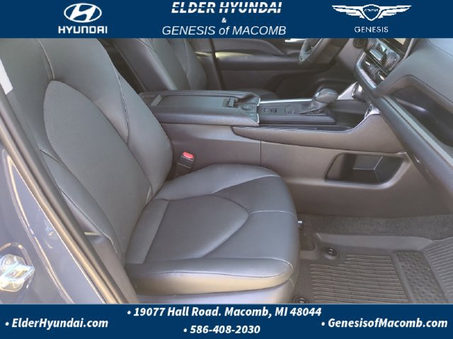 Used 2026 Toyota Grand Highlander AWD Hybrid image 18