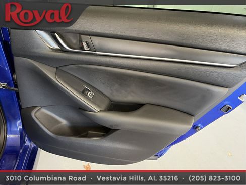 Used 2019 Honda Accord Sport image 14