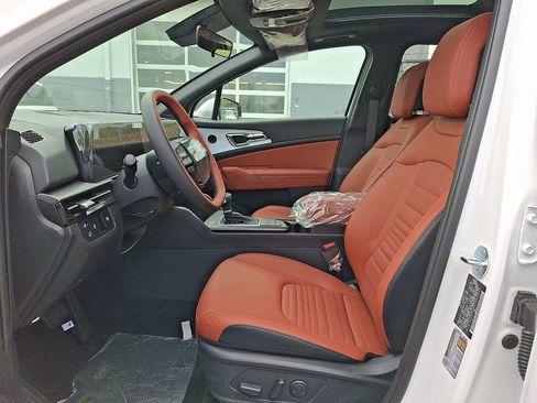 New 2026 Kia Sportage SX AWD/4WD image 9