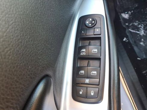 Used 2016 Dodge Journey SXT w/ Comfort/Convenience Group image 16