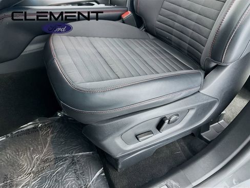 New 2025 Ford Explorer ST-Line w/ Premium Package image 27