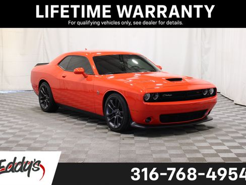 Used 2021 Dodge Challenger R/T Scat Pack RWD image 1