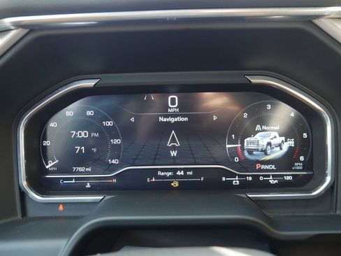 Used 2024 GMC Sierra 2500 Denali w/ Snow Plow Prep/Camper Package image 15