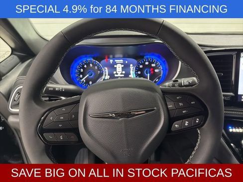 New 2026 Chrysler Pacifica Limited w/ S Appearance Package FWD image 6