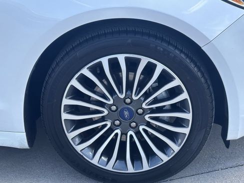 Used 2017 Ford Fusion Titanium FWD image 7