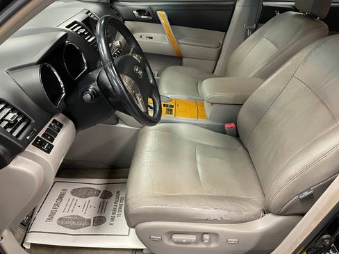 Used 2008 Toyota Highlander Limited image 9