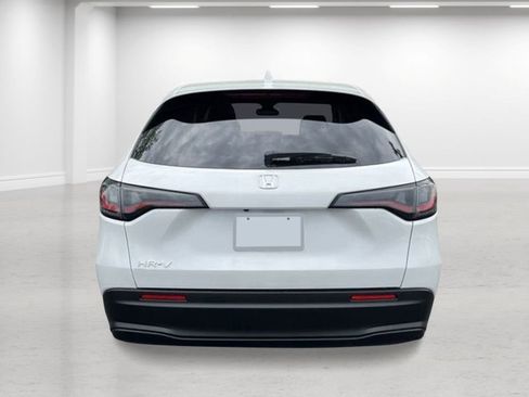 New 2026 Honda HR-V LX image 4