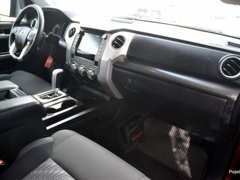Used 2021 Toyota Tundra SR5 w/ SR5 Upgrade Package AWD/4WD image 14