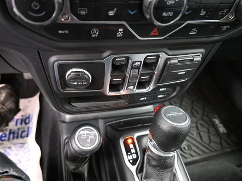Used 2021 Jeep Gladiator Sport AWD/4WD image 33