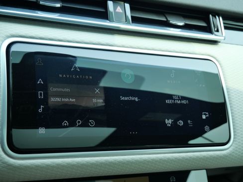 Used 2023 Land Rover Range Rover Velar R-Dynamic S AWD/4WD image 20