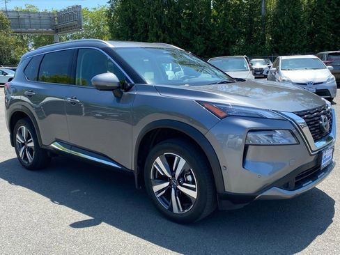 Certified 2023 Nissan Rogue SL w/ SL Premium Package image 3