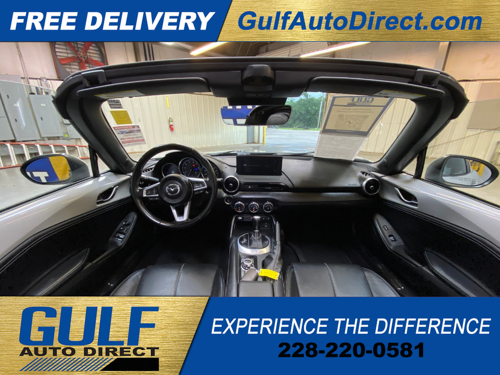Used 2025 MAZDA MX-5 Miata RF Grand Touring RWD image 2