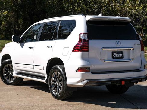 Used 2018 Lexus GX 460 Premium AWD/4WD image 11