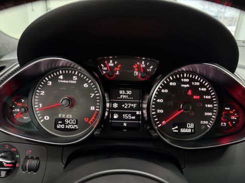Used 2015 Audi R8 V8 image 17