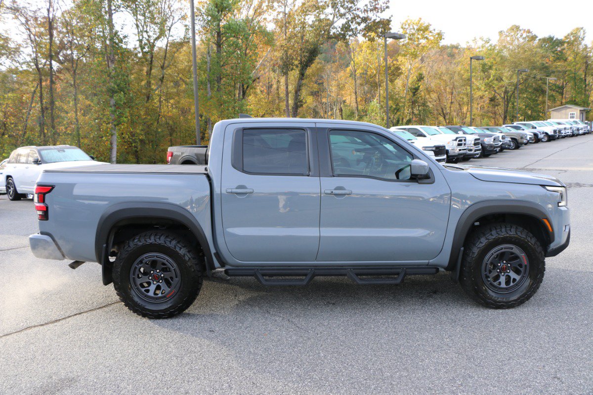 Used 2024 Nissan Frontier PRO-4X w/ Pro Premium Package AWD/4WD image 9