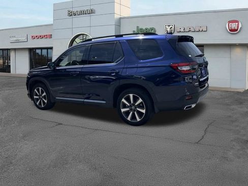 Used 2023 Honda Pilot Elite image 6