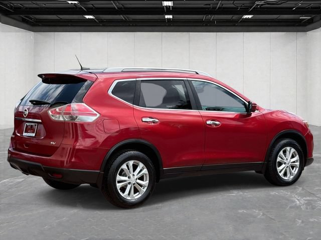 Used 2016 Nissan Rogue SV FWD image 4