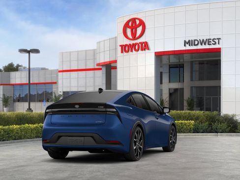 New 2026 Toyota Prius Plug-In Hybrid FWD image 9