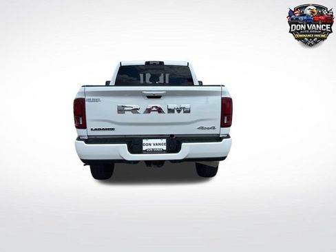 Used 2025 RAM 2500 Laramie AWD/4WD image 4