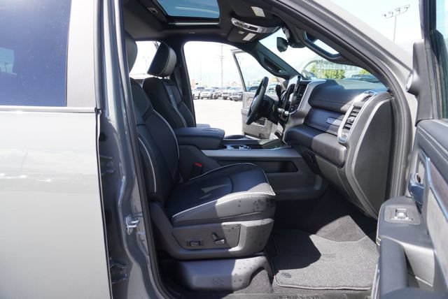 Used 2026 RAM 3500 Laramie AWD/4WD image 29