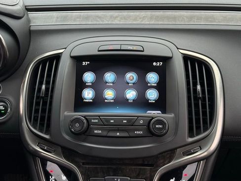 Used 2015 Buick LaCrosse Leather image 20