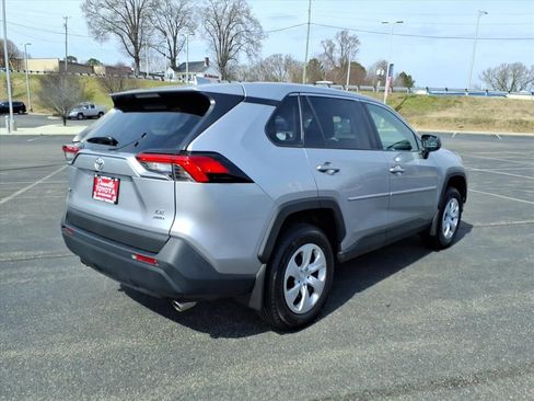 Used 2024 Toyota RAV4 LE image 25