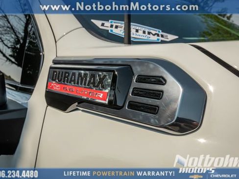 Used 2026 GMC Sierra 3500 AT4 AWD/4WD image 9