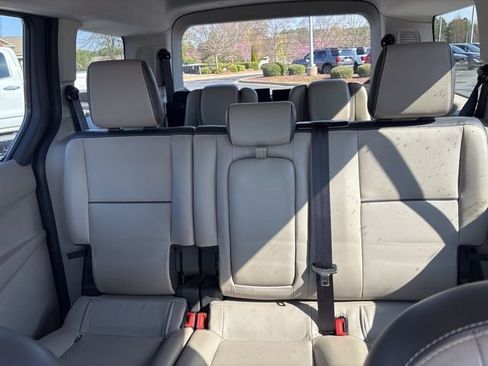 Used 2015 Ford Transit Connect Titanium image 17